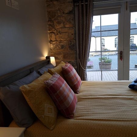 Cobbles Cottage - 2 Bedroom Stone Built Cottage Ballynahinch ภายนอก รูปภาพ